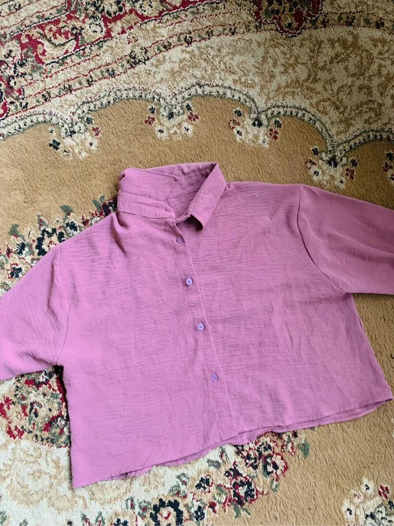 cardi crop  photo 1
