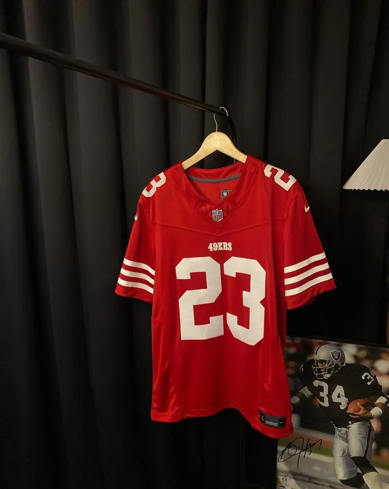 NFL 49ers #23 Mc cafferey  photo 1