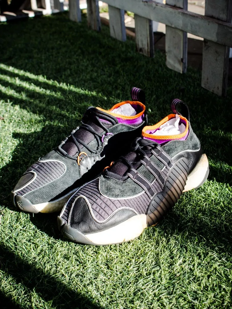 Adidas Streetwear Sportswear Casual shoe Pria purple black photo 1