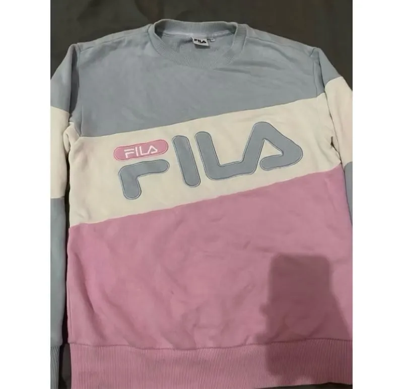 Preloved sweater fila photo 1