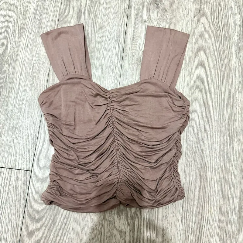 tank top photo 1