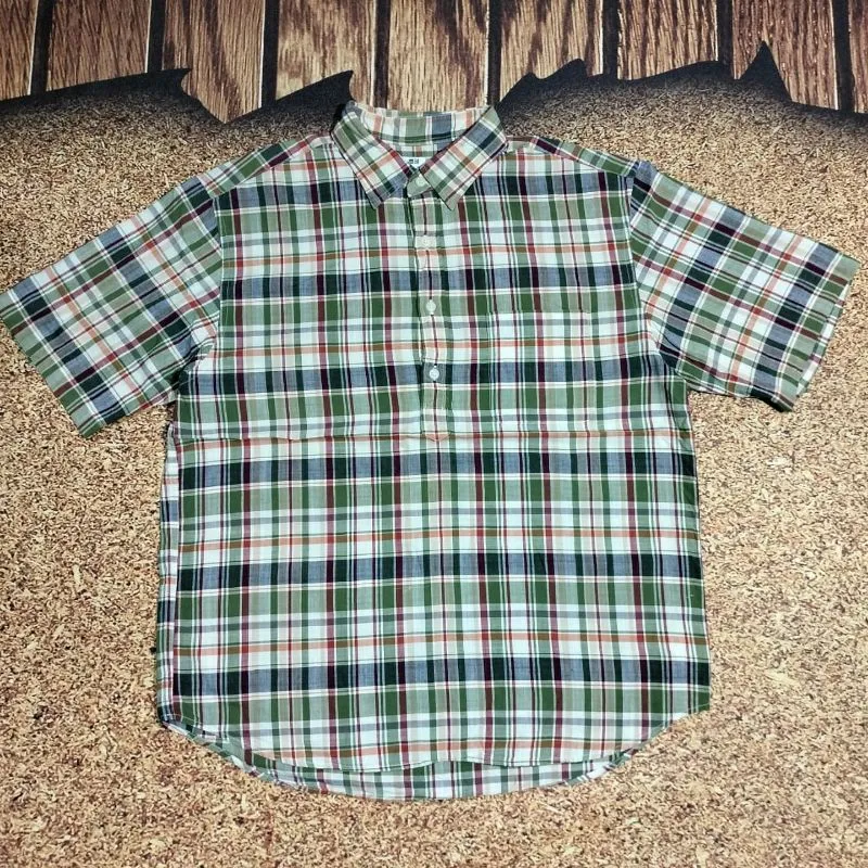 kemeja pendek UNIQLO tartan motif kotak kotak formal shirt  photo 1