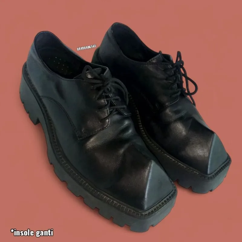 BALENCIAGA RHINO DERBY 41 safety - Preloved