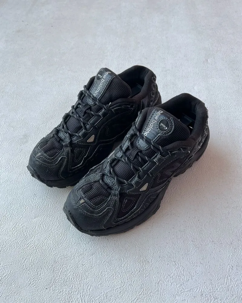 New balance 703 black photo 1