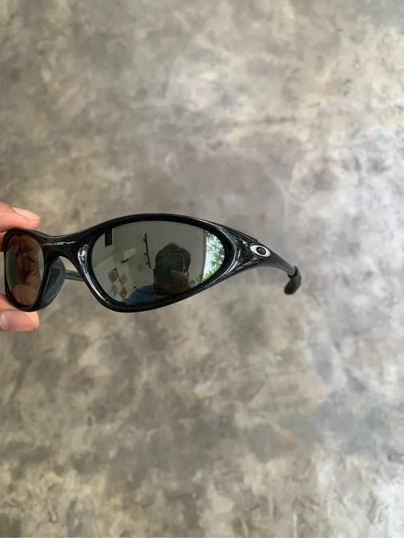 1999 Oakley minute 1 gen 2 sunglas black - Preloved