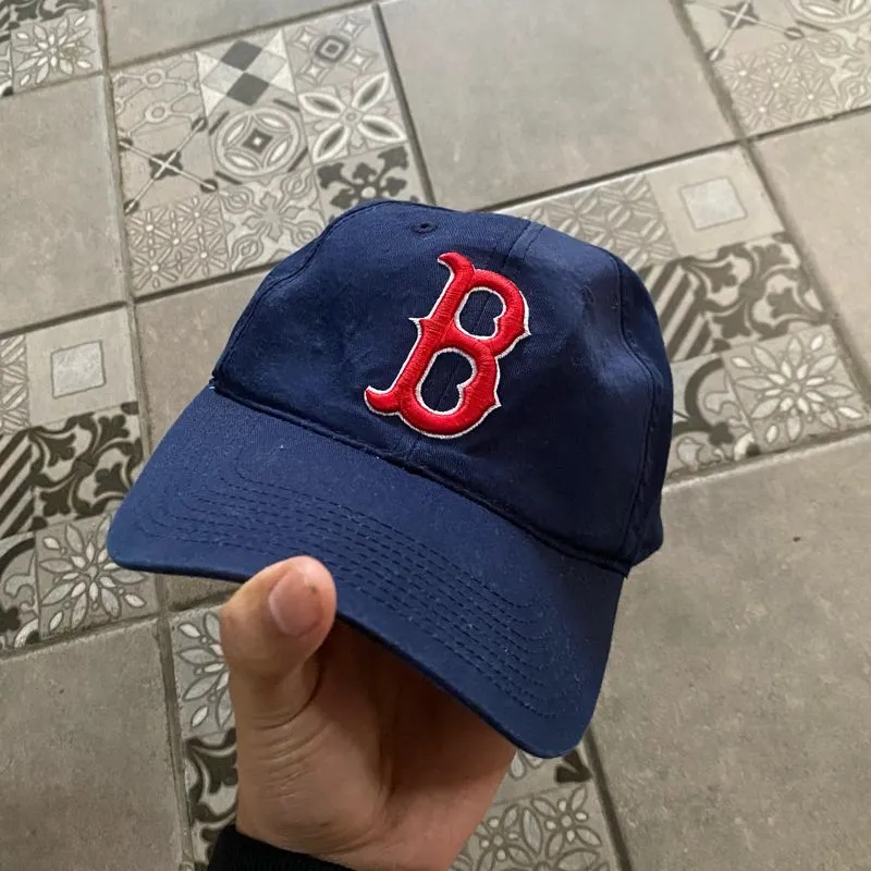 MLB Caps photo 1