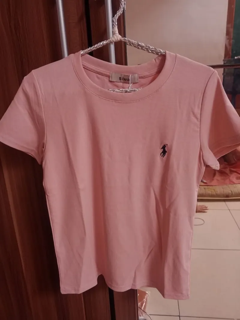 Streetwear T-shirt Wanita pink photo 1