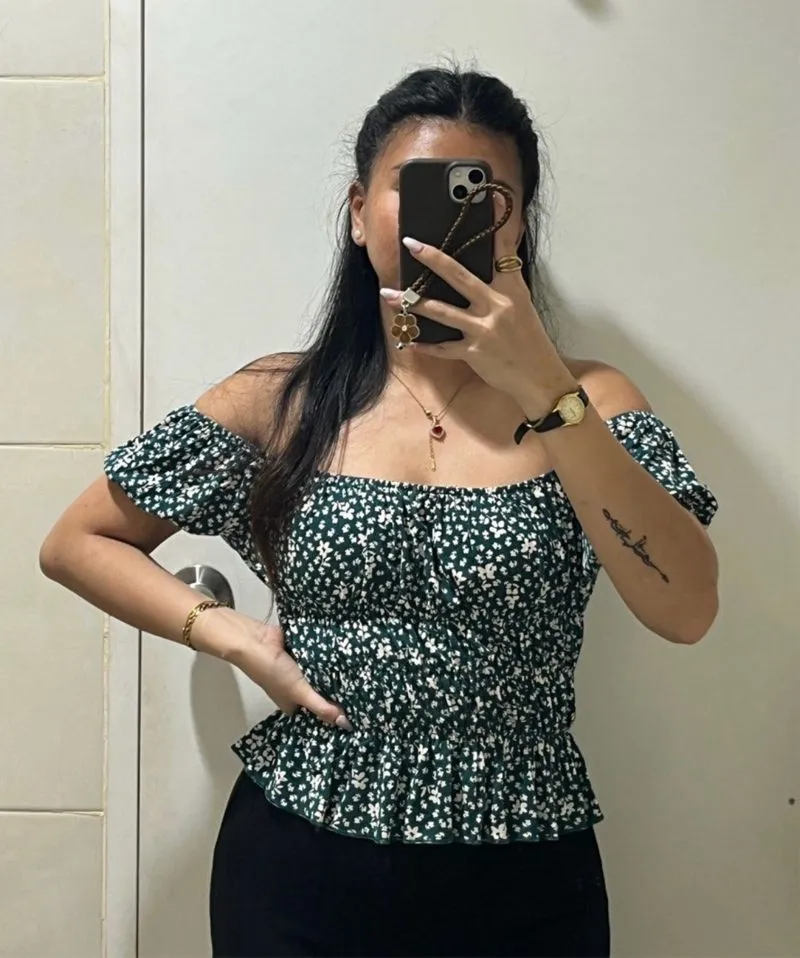 Sabrina Top Forever 21 photo 1