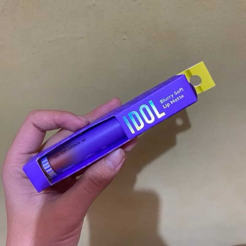 NEW - Lip Matte Somethinc photo 1