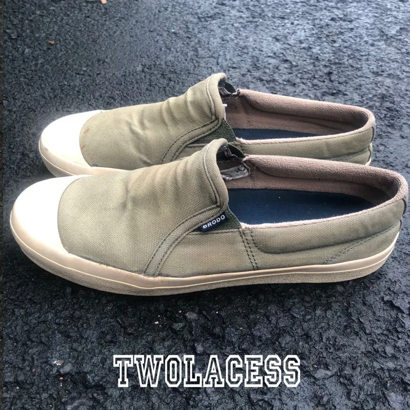 Brodo Slip On Size 40 Original photo 1