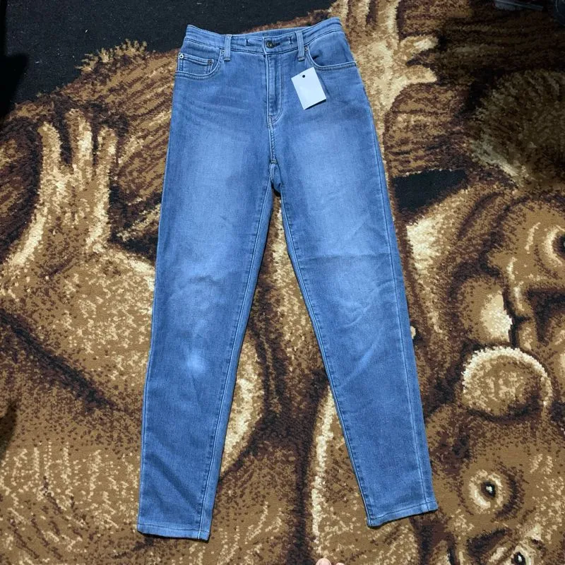 Celana jeans uniqlo ezy ultra stretch photo 1