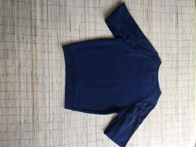 Sweater erigo warna navy photo 1