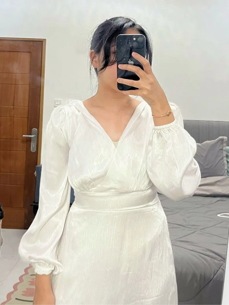 Avenue Clothing Satin Midi Dress White photo 1