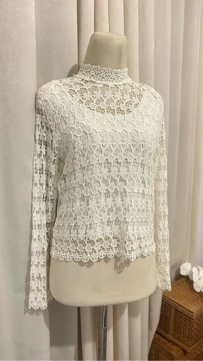 Atasan Lace Ivory photo 1