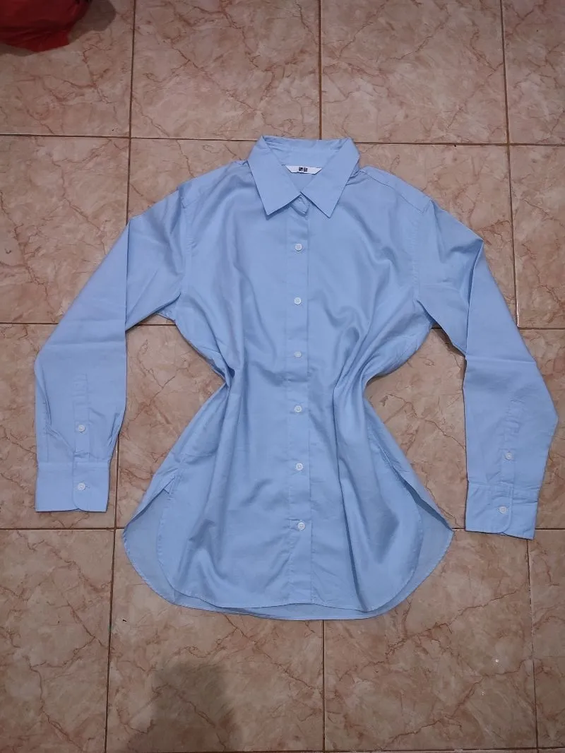 kemeja uniqlo photo 1