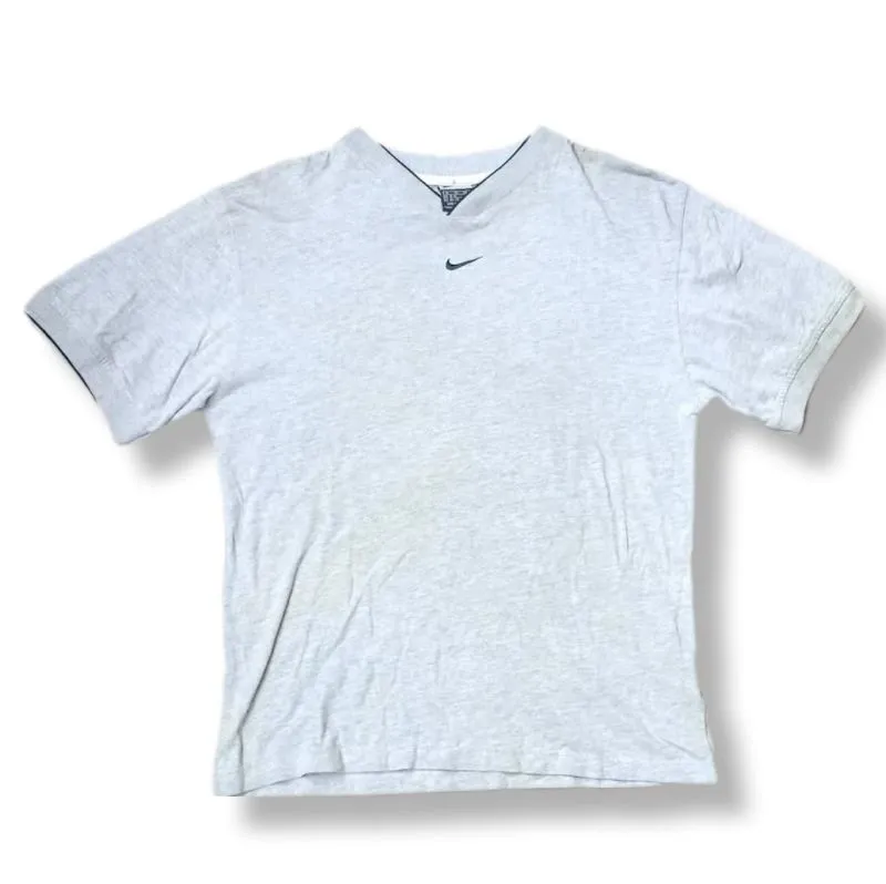 NIKE CENTER Y2K T-SHIRT KAOS KDU Preloved