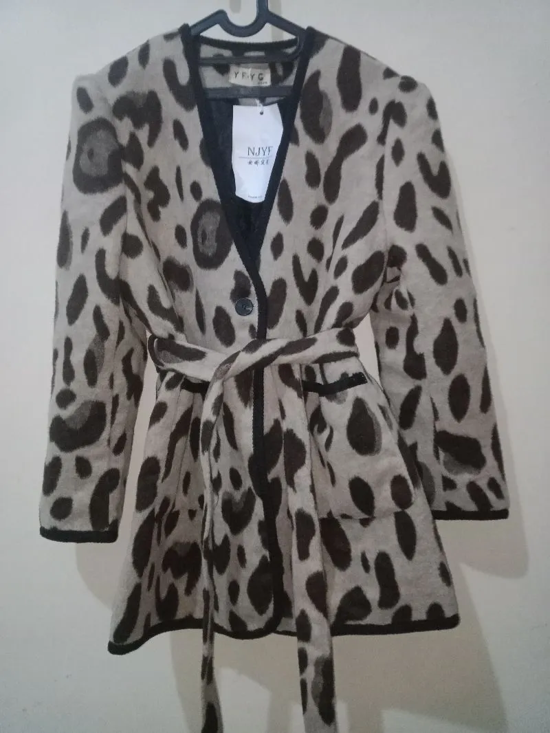 Blazer leopard  photo 1
