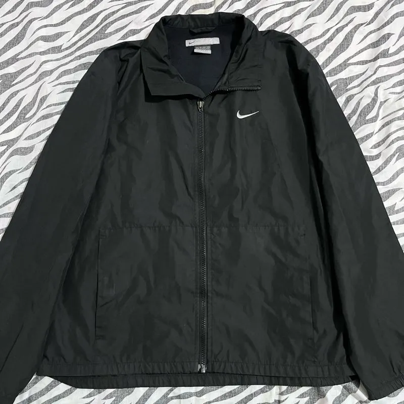 Nike windbreaker jacket