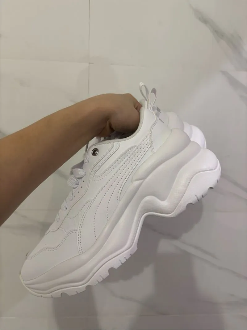 Sepatu Puma Chunky Sneakers Puma NEW Sepatu Sneakers PUMA Cilia
