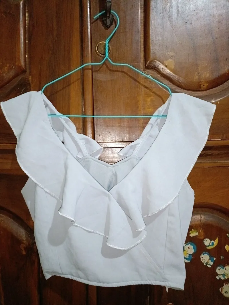 Casual Crop top Wanita gray photo 1