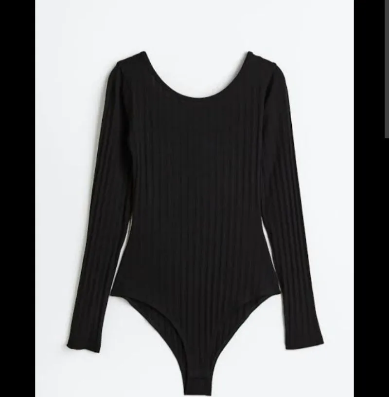 Hnm body suit melar photo 1