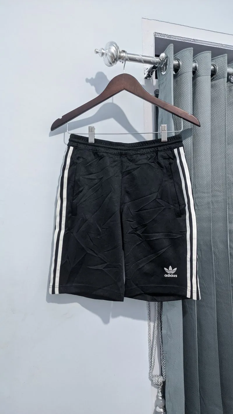 Adidas original mono short photo 1