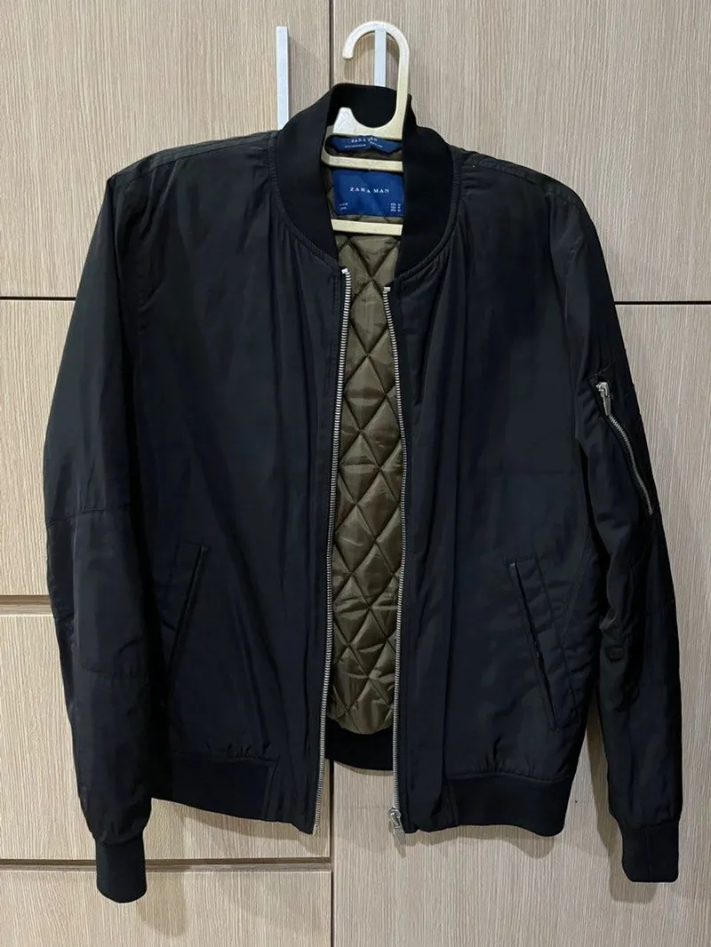 ZARA Casual Bomber jacket Pria black photo 1