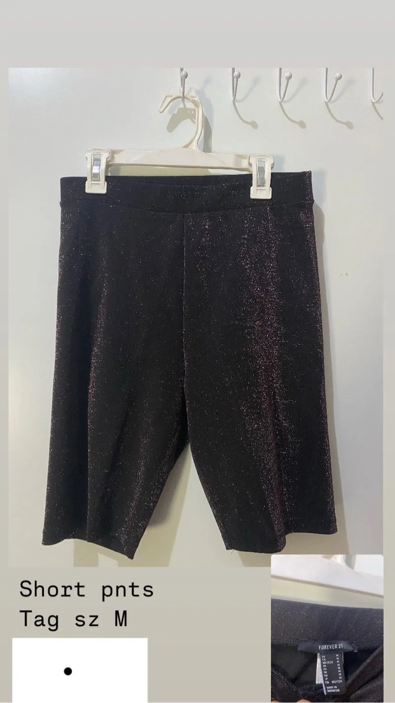 Short pants  photo 1