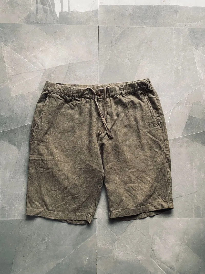 Giordano Casual Short Pria khaki photo 1