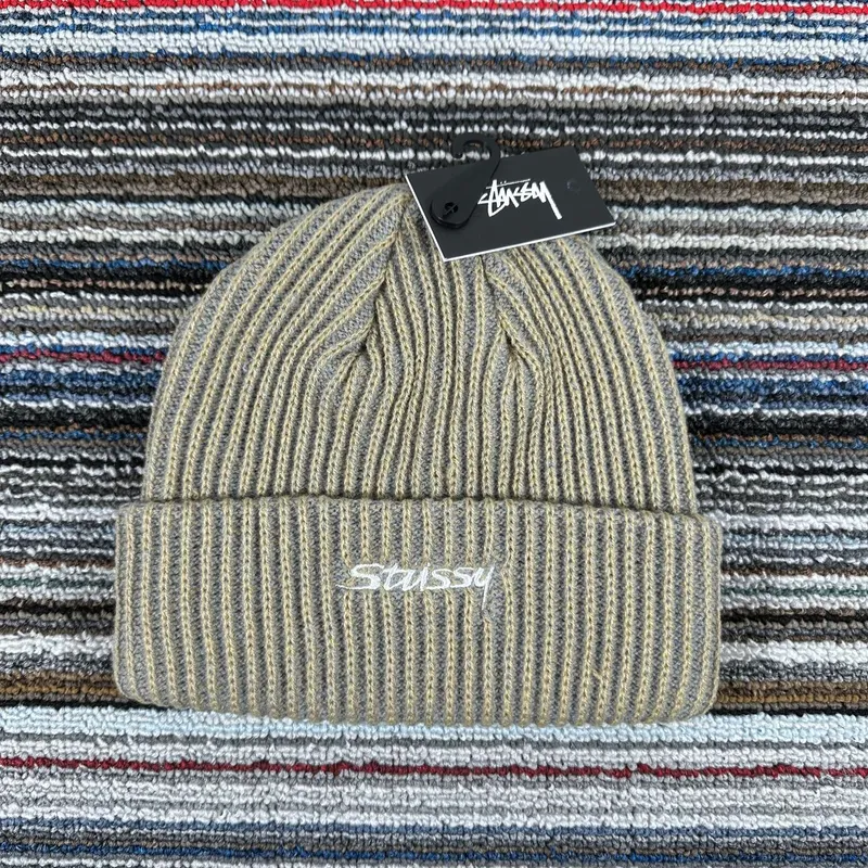 Stussy Streetwear Hat Pria tan photo 1