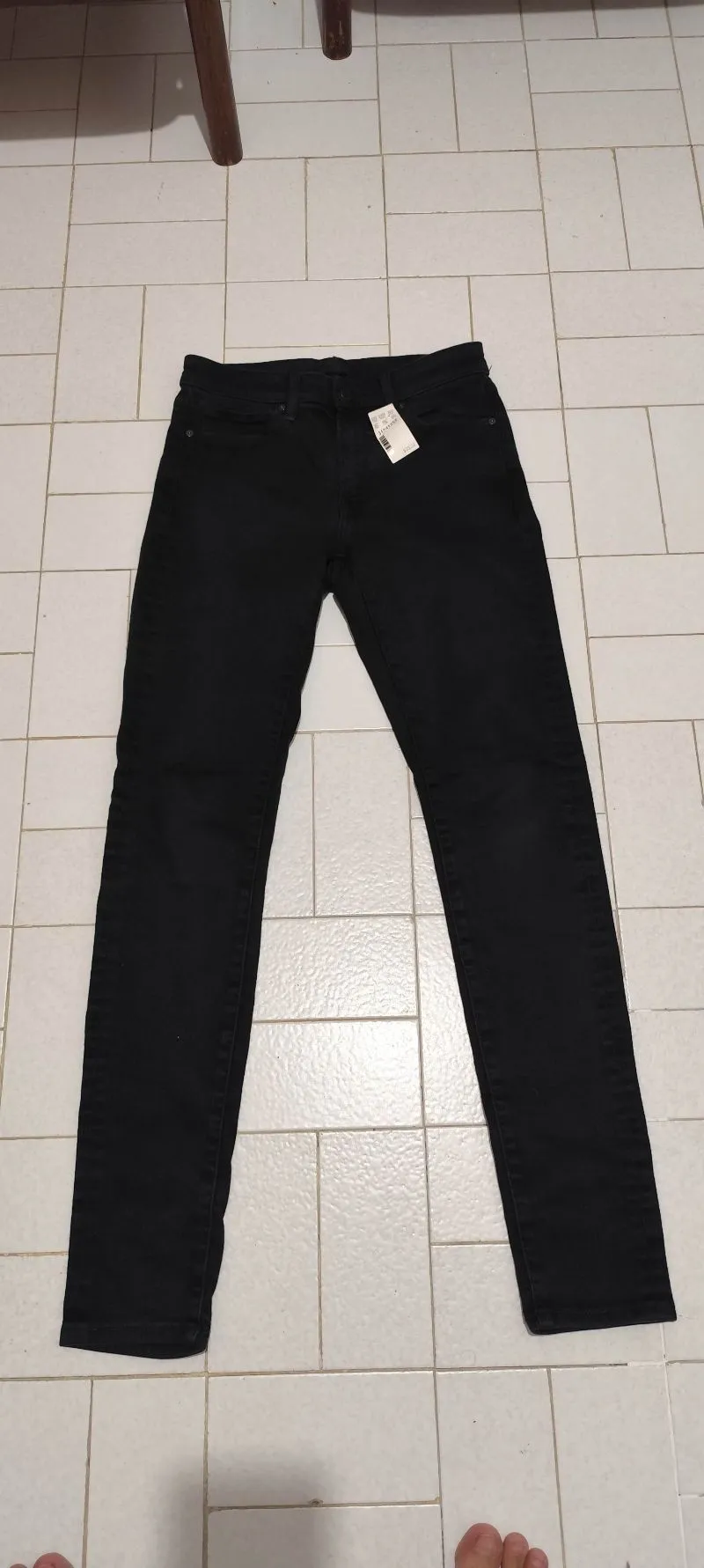 Celana Jeans Skinny Uniqlo Men Hitam photo 1