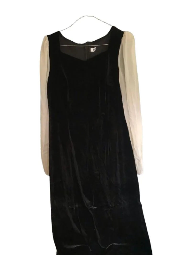 Luxury Minimalist Midi dress Wanita white black photo 1