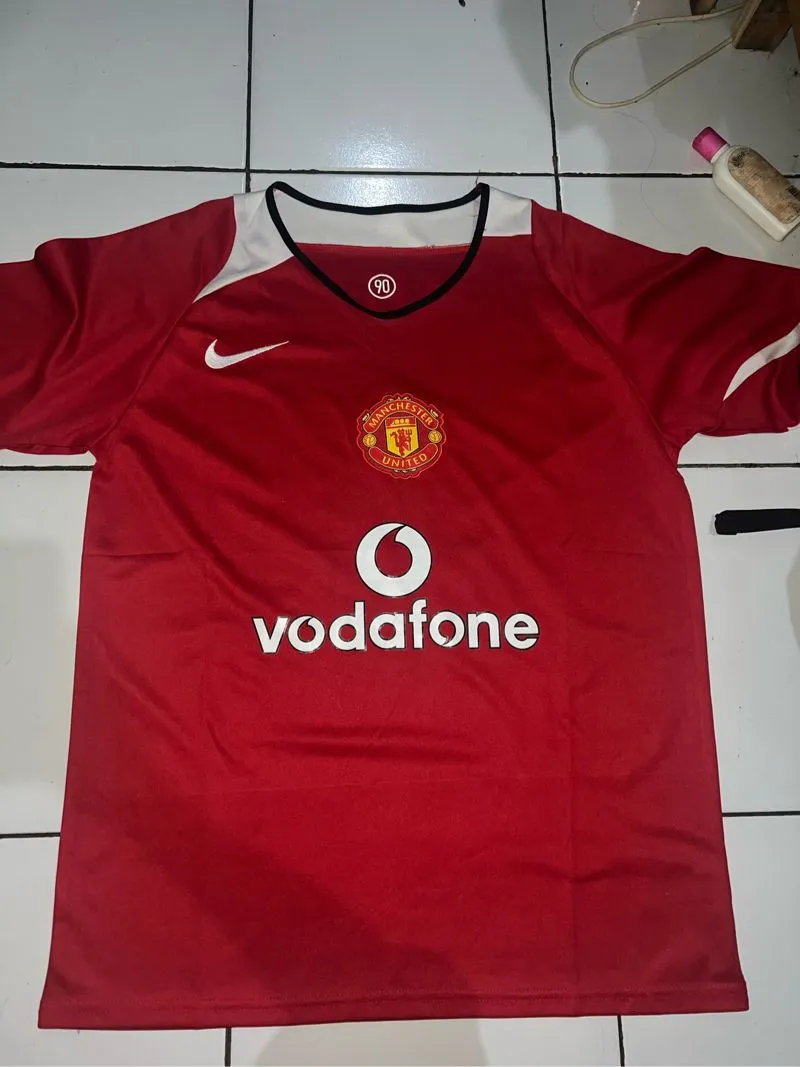 Jersey Manchester United 2005 photo 1