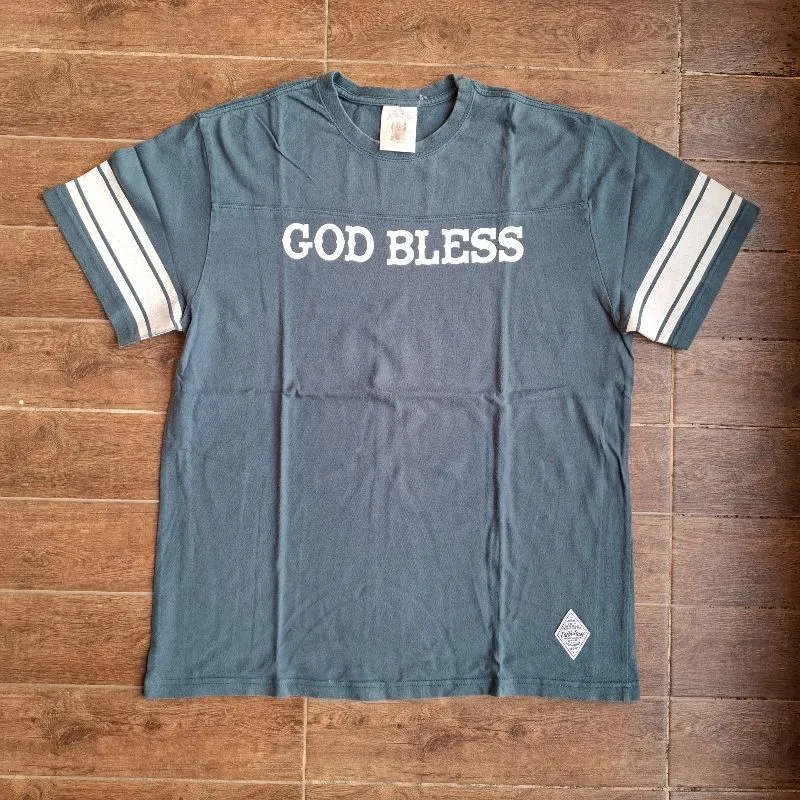 Saint paint tshirt photo 1