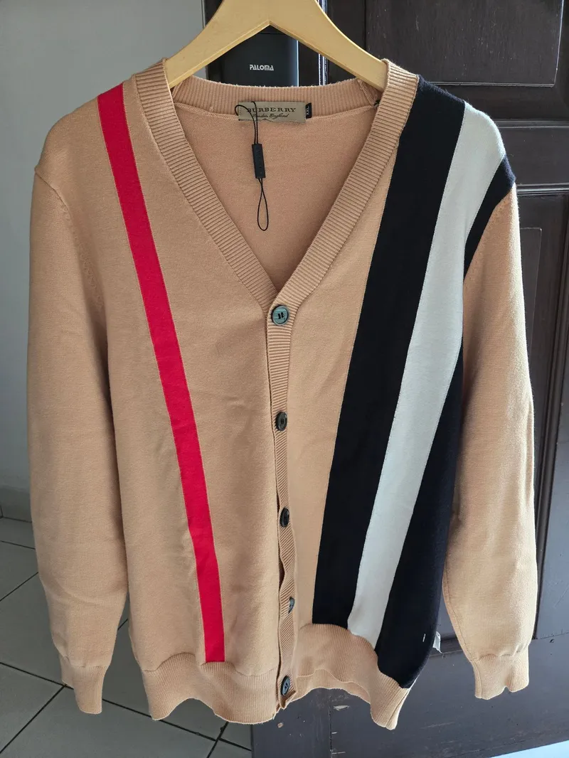 Burberry Luxury Casual Cardigan Wanita multicolor photo 1