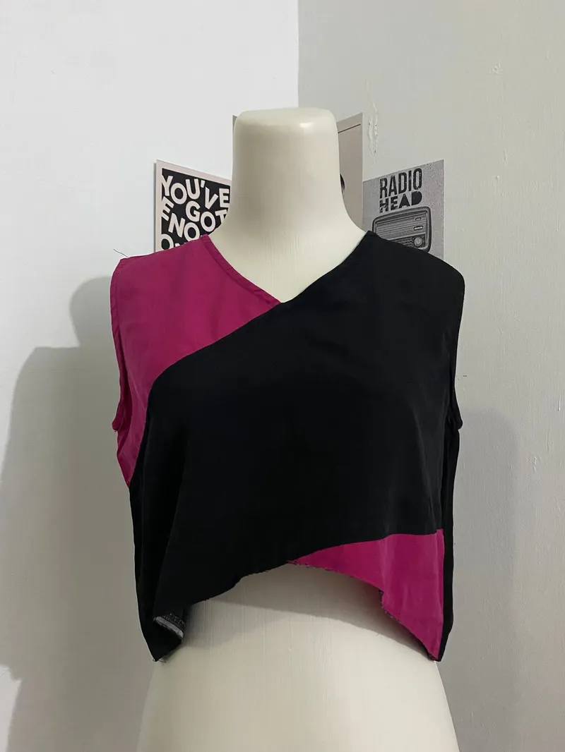 Coquette Casual Crop top Wanita pink black photo 1