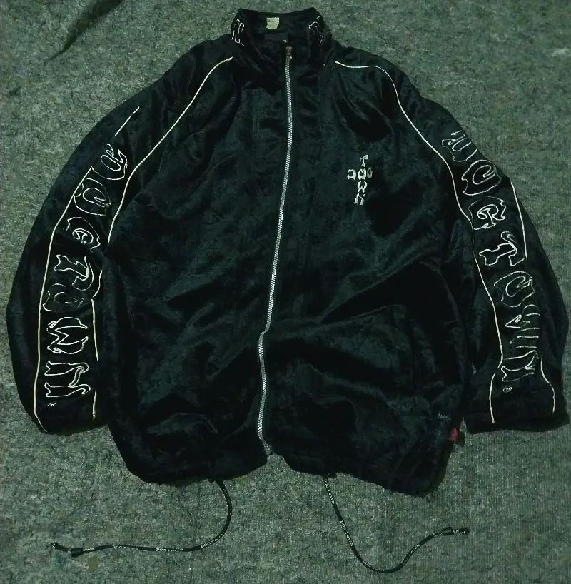 Jaket rare dog town aop original photo 1