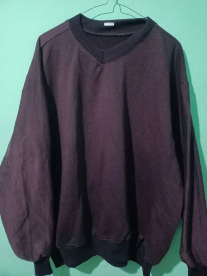 crew neck  photo 1