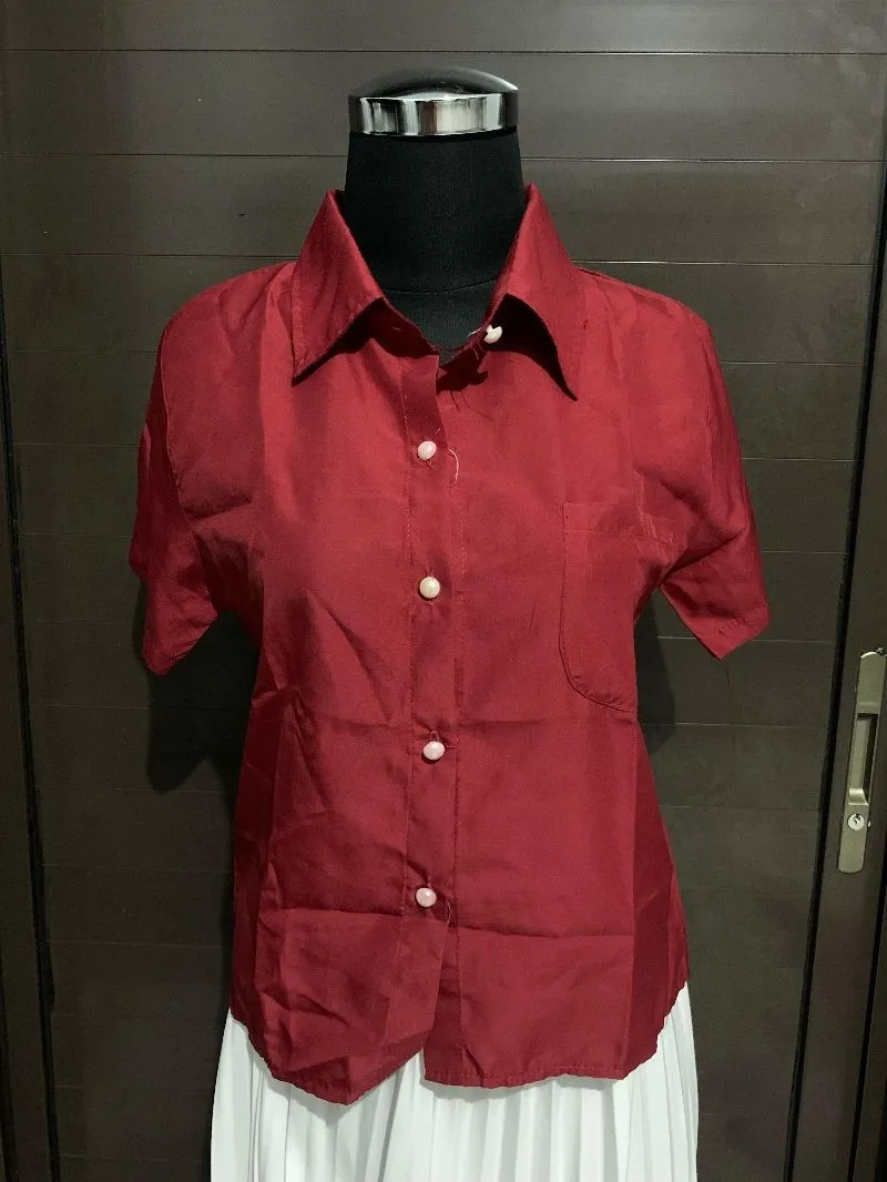 Kemeja merah crop photo 1