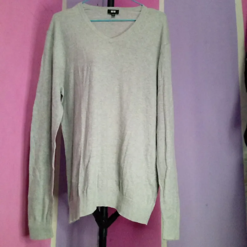 Uniqlo Skater Sweater Wanita gray photo 1