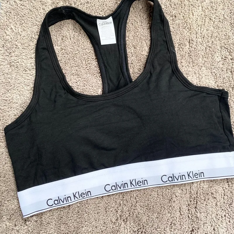Calvin Klein Casual Wanita white black gray blue photo 1