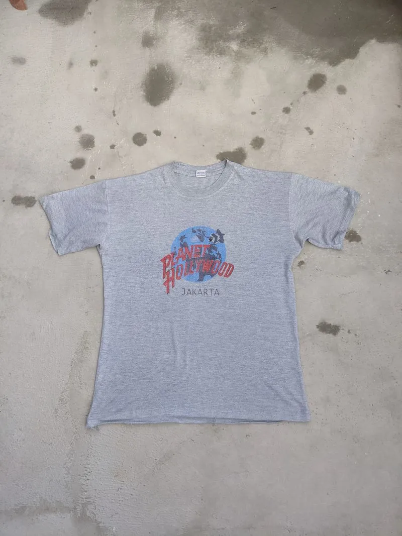 KAOS PLANET HOLLYWOOD JAKARTA photo 1