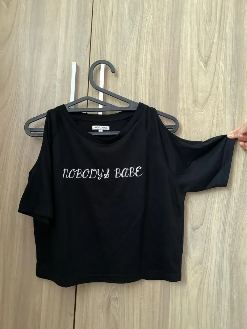 preloved baju crop top colorbox nobody’s babe  photo 1
