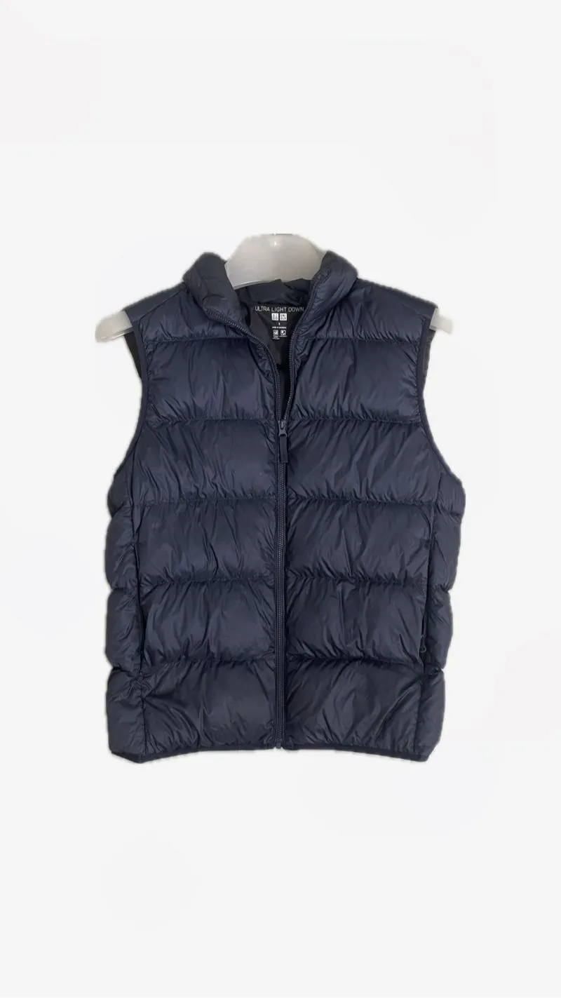 Jaket Gelembung Uniqlo Ultra Light Down photo 1
