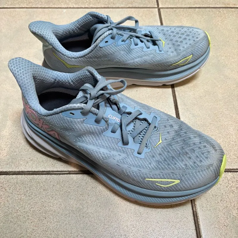 HOKA CLIFTON 9 Second Pemakaian Pribadi photo 1