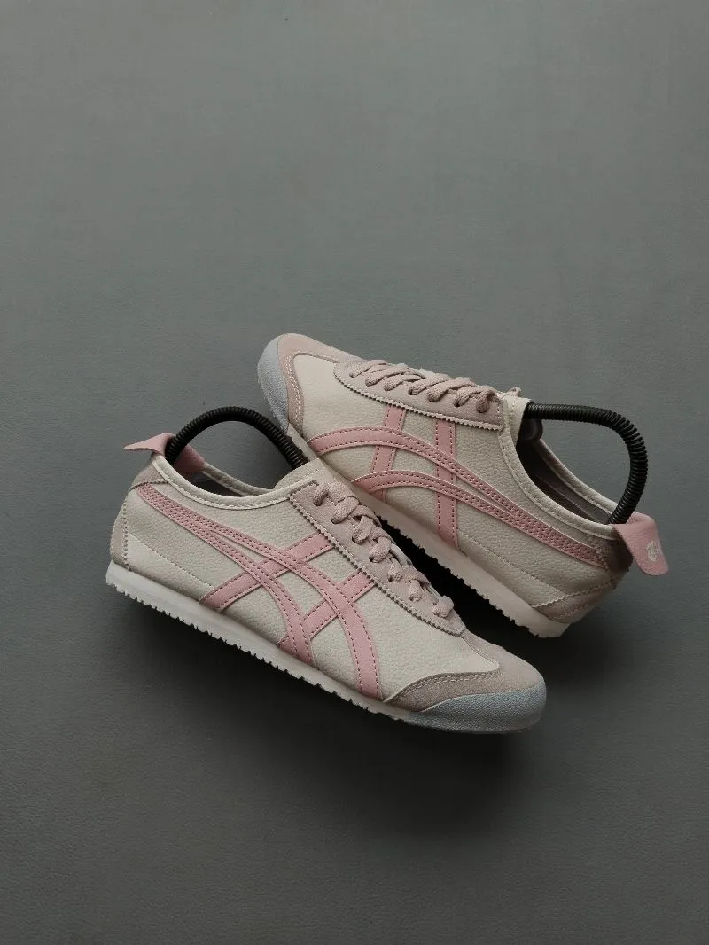 onitsuka photo 1