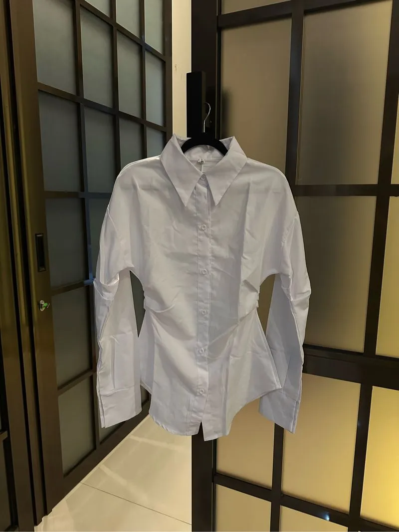 Fitted Longsleeve White Shirt photo 1