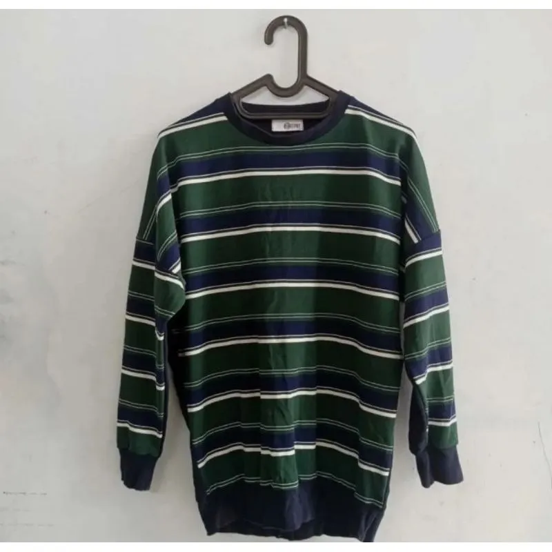 Sweater Deepny photo 1