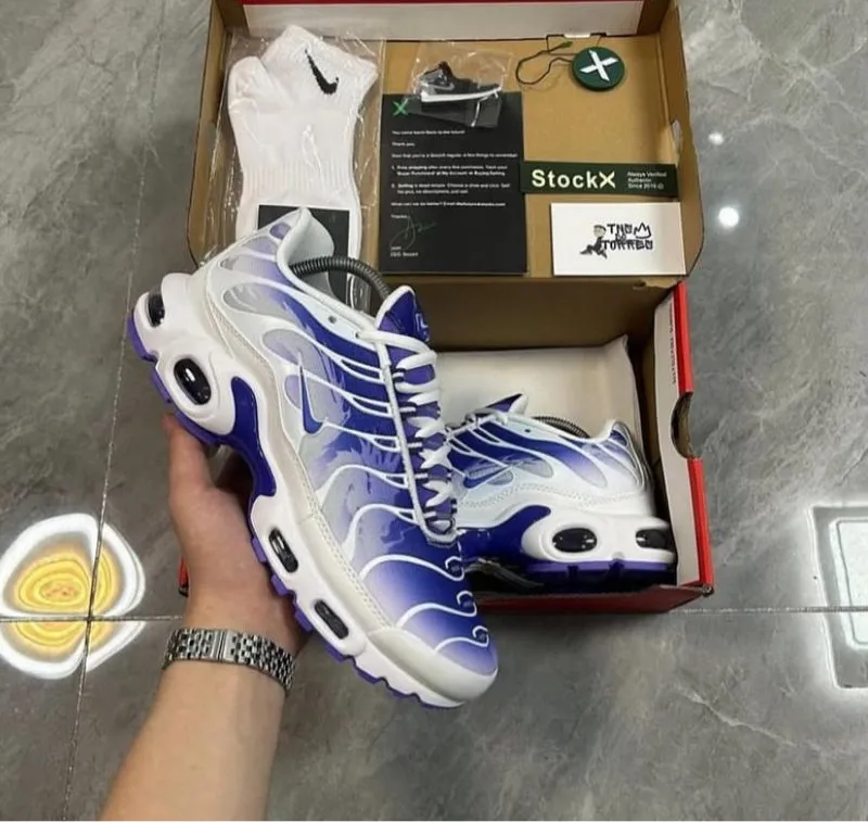 Nike Tn photo 1