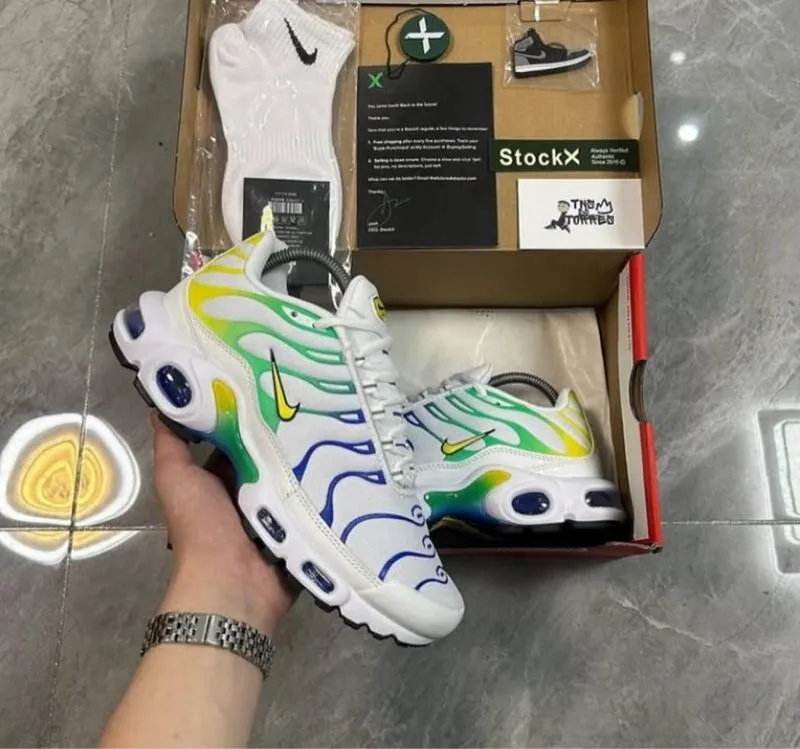 Nike tn photo 1